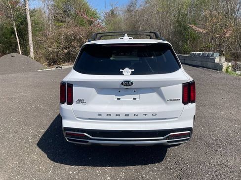 Used 2021 Kia Sorento EX w/ Panoramic Sunroof Package AWD/4WD image 6