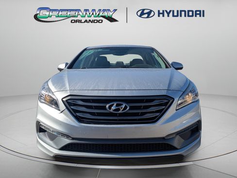 Used 2016 Hyundai Sonata Sport w/ Option Group 02 FWD image 2