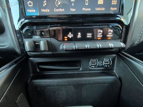 Used 2023 RAM 1500 Limited image 21