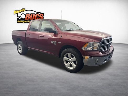 Used 2019 RAM 1500 Classic SLT w/ SLT Plus D←cor Group AWD/4WD image 7