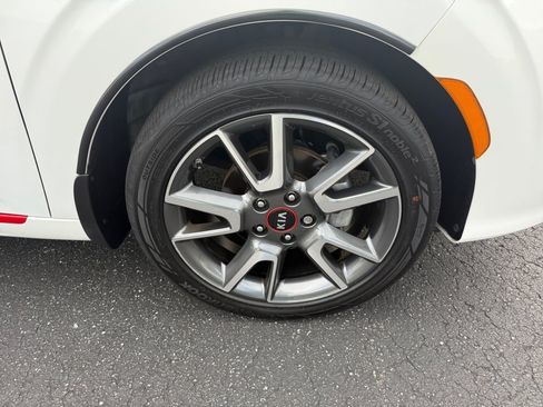 Used 2020 Kia Soul GT-Line FWD image 29