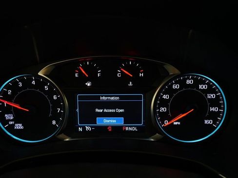 Used 2023 Chevrolet Equinox RS w/ LPO, Floor Liner Package image 2