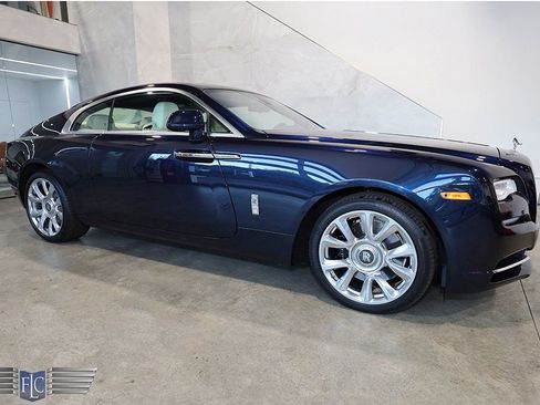 Used 2019 Rolls-Royce Wraith Coupe image 1