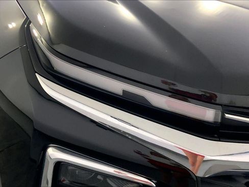 Used 2026 Chevrolet Traverse LT w/ Driver Confidence Package FWD image 26