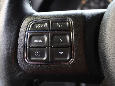 Used 2018 Jeep Wrangler Unlimited Sport S image 36