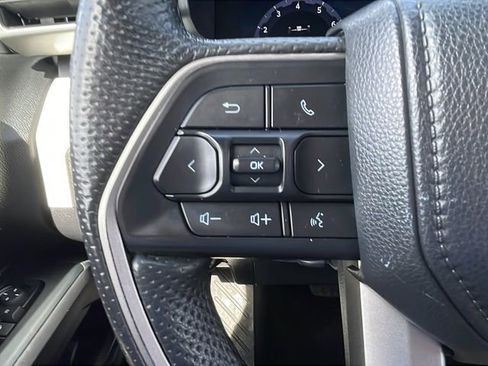 Used 2024 Toyota Tacoma TRD Off-Road image 22