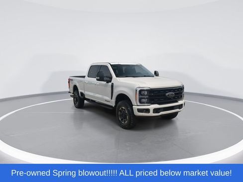Used 2023 Ford F250 Lariat w/ Lariat Ultimate Package AWD/4WD image 2