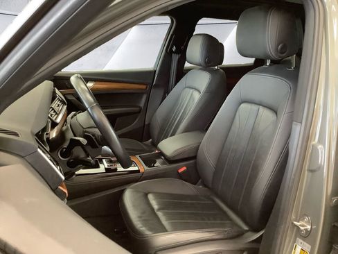 Used 2023 Audi Q5 2.0T Premium Plus image 7