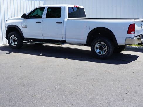 Used 2015 RAM 2500 Tradesman w/ Chrome Appearance Group AWD/4WD image 3