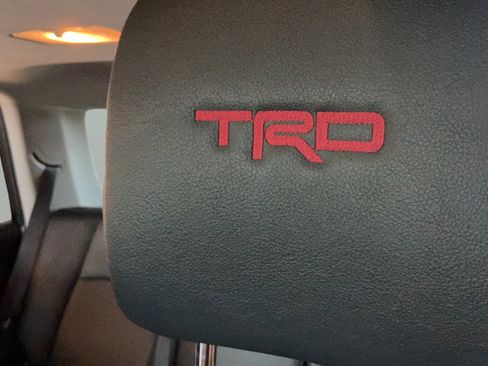 Certified 2023 Toyota 4Runner TRD Off-Road Premium w/ Off Road Premium Plus Package AWD/4WD image 29
