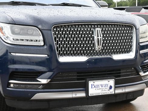Used 2019 Lincoln Navigator L Reserve w/ Cargo Package AWD/4WD image 26