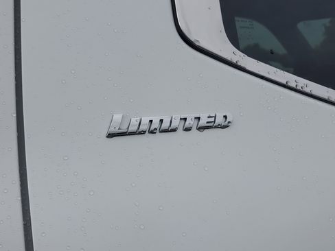 New 2026 Toyota Tundra Limited AWD/4WD image 7