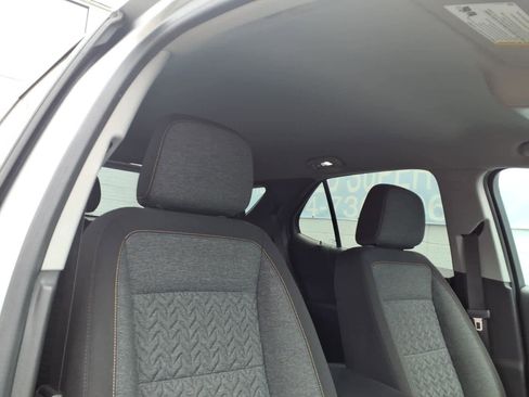 Used 2022 Chevrolet Equinox LT AWD/4WD image 24