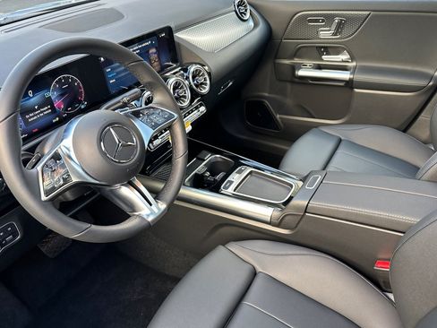 New 2026 Mercedes-Benz GLA 250 image 9