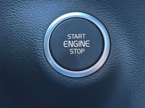 New 2026 Volvo XC40 B5 Ultra w/ Climate Package image 34