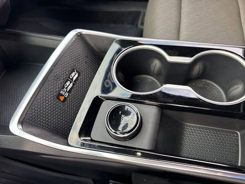 Used 2026 Chevrolet Equinox LT w/ Convenience Package II image 20