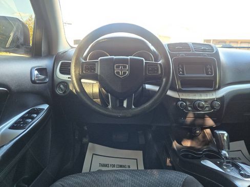 Used 2014 Dodge Journey SE w/ Flexible Seating Group FWD image 36
