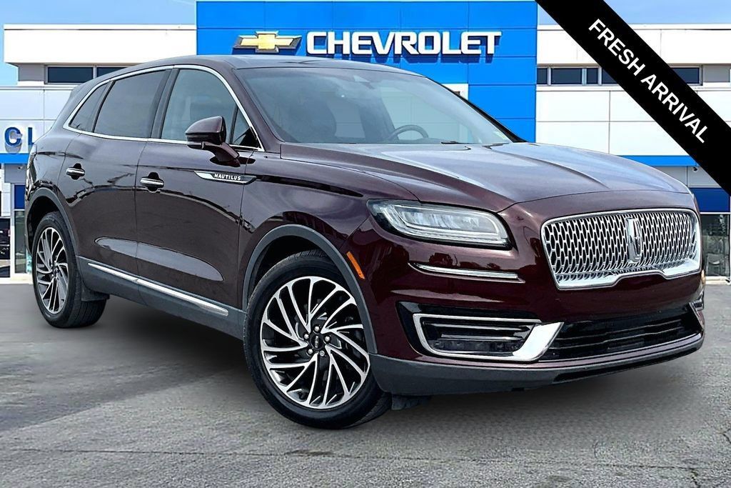 Used 2019 Lincoln Nautilus Reserve AWD/4WD image 1