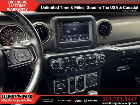 Used 2020 Jeep Wrangler Unlimited Sport AWD/4WD image 9