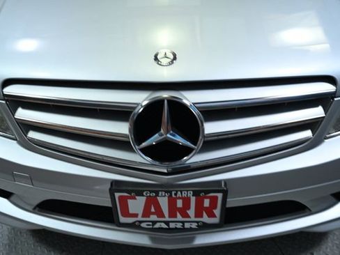 Used 2008 Mercedes-Benz C 300 Sedan image 16