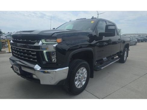 Used 2022 Chevrolet Silverado 2500 LTZ AWD/4WD image 1