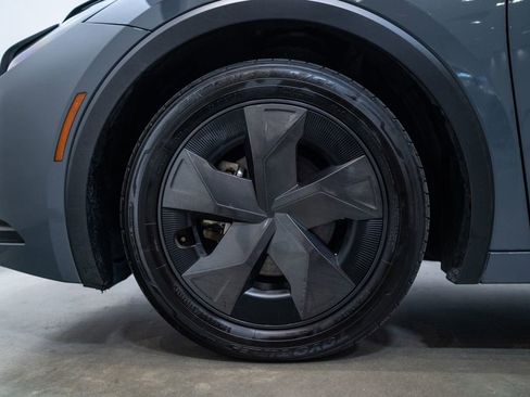 Used 2024 Toyota Prius LE image 11