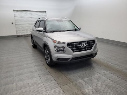 Used 2023 Hyundai Venue SEL w/ Cargo Package FWD image 13