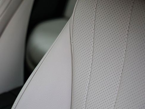 Certified 2025 Mercedes-Benz E 350 4MATIC Sedan image 25