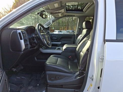 Used 2017 Chevrolet Silverado 1500 LTZ Z71 w/ Redline Edition image 16