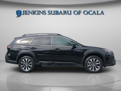 New 2025 Subaru Outback Limited image 9
