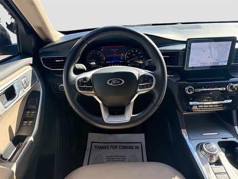 Used 2021 Ford Explorer Limited w/ Equipment Group 301A image 25