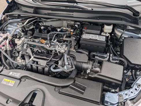 Used 2025 Toyota Corolla LE image 20