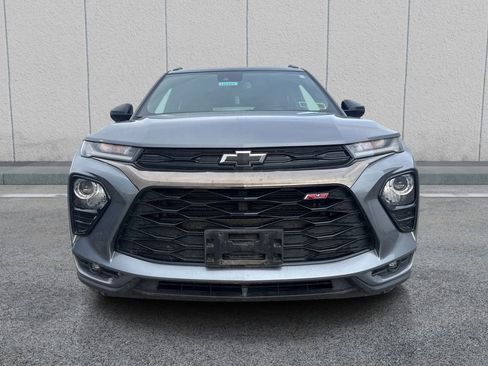 Used 2021 Chevrolet TrailBlazer RS w/ Sun and Liftgate Package image 2