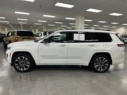 Used 2023 Jeep Grand Cherokee L Overland AWD/4WD image 4