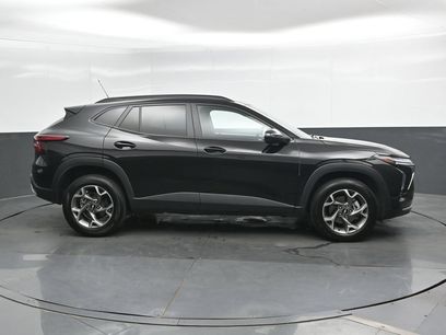 Used 2025 Chevrolet Trax LT
