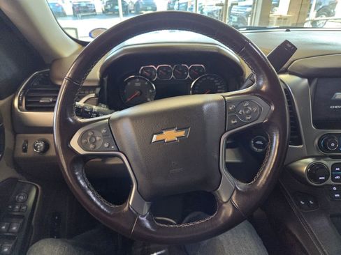 Used 2019 Chevrolet Tahoe LT w/ Luxury Package image 22