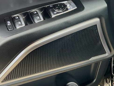 New 2025 Kia Telluride EX image 19