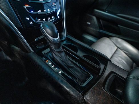 Used 2018 Cadillac XTS Luxury image 47