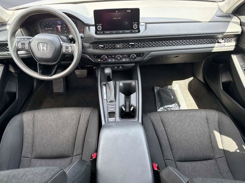 Certified 2023 Honda Accord EX image 15