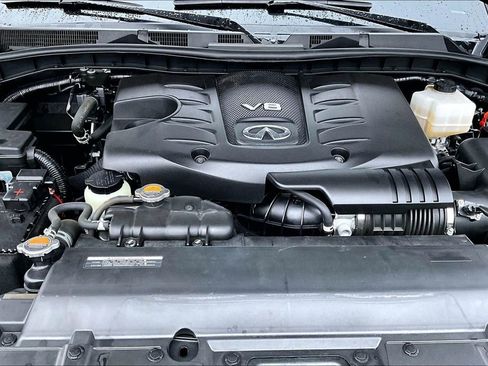 Used 2024 INFINITI QX80 Luxe image 24