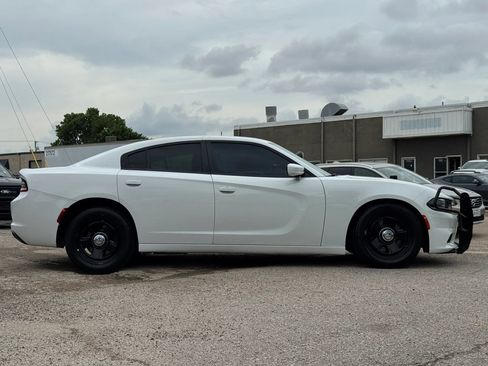 Used 2019 Dodge Charger Police RWD image 8