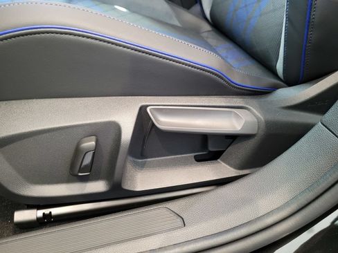 New 2025 Volkswagen Golf R Black Edition AWD/4WD image 12
