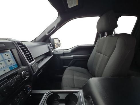 Used 2016 Ford F150 XLT w/ Equipment Group 302A Luxury image 11