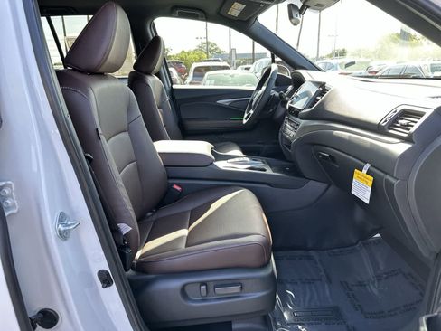 New 2026 Honda Ridgeline RTL image 14