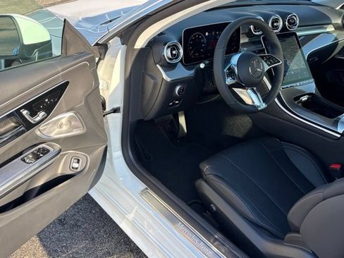 Used 2026 Mercedes-Benz CLE 300 4MATIC Coupe image 11