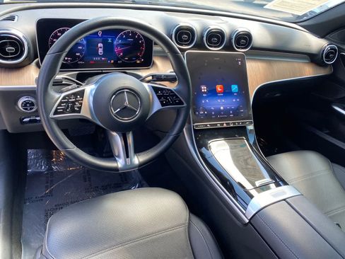 Used 2025 Mercedes-Benz C 300 4MATIC Sedan image 10