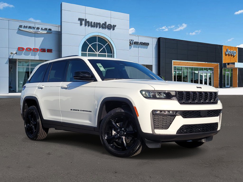 New 2027 Jeep Grand Cherokee Limited w/ Limited Altitude Package RWD image 1