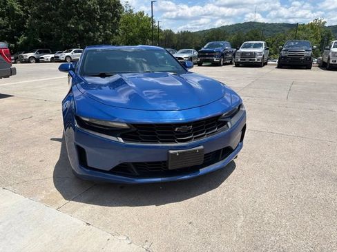 Used 2019 Chevrolet Camaro LS RWD image 5