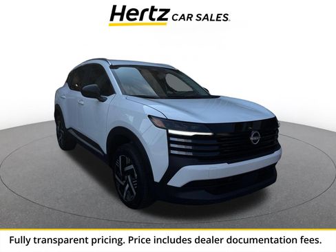 Used 2026 Nissan Kicks SV w/ Cold Weather Package FWD image 1