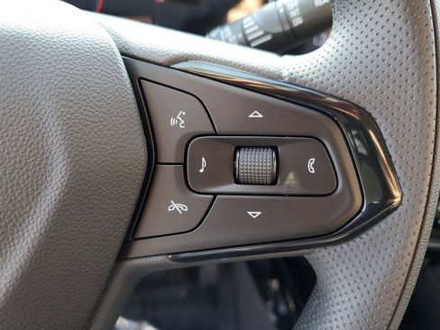 New 2026 Chevrolet Trax LT image 29